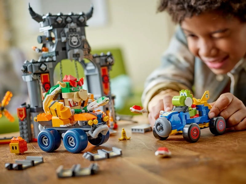 Конструктор LEGO Super Mario Mario Kart – Bowser и его замок (72039)