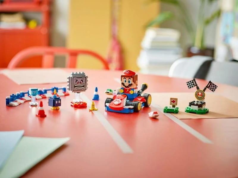 Конструктор LEGO Super Mario Mario Kart – Interactive Mario та Standard Kart (72043)