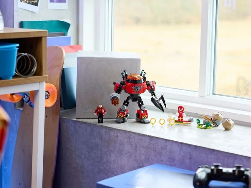 Конструктор LEGO Sonic Knuckles vs. Dr. Eggman Egg Crusher Mech (77005)