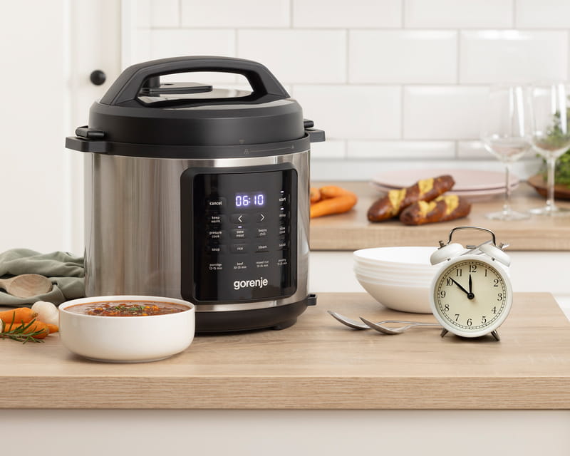 Мультиварка-скороварка Gorenje GMC6SBK