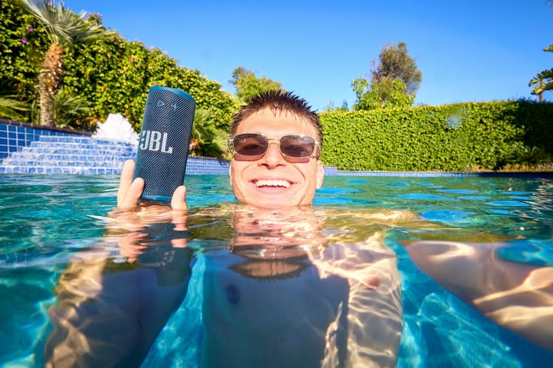 Акустична система JBL Grip Purple (JBLGRIPPUR)