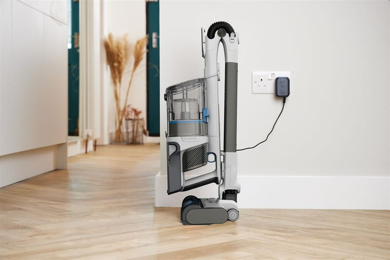 Аккумуляторный пылесос Shark PowerPro IZ380EUT