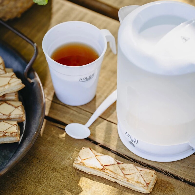 Електрочайник Adler AD 1381