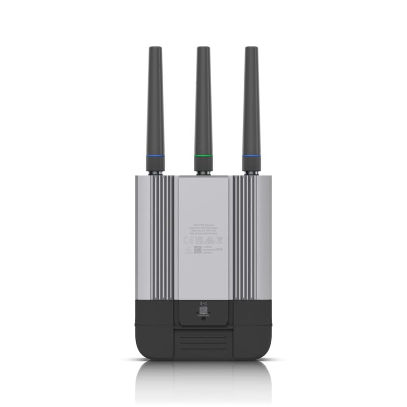 Бездротовий маршрутизатор Ubiquiti Mobile Router Industrial (UMR-industrial)