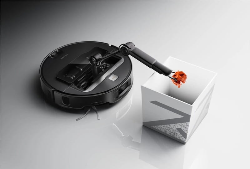 Робот-пилосос Roborock Saros Z70 Black