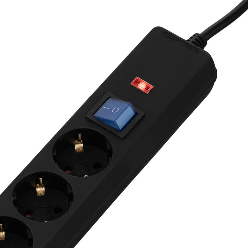 Фильтр питания 2E 3 розетки, 1 м, черный (2E-U03C14M1BK)