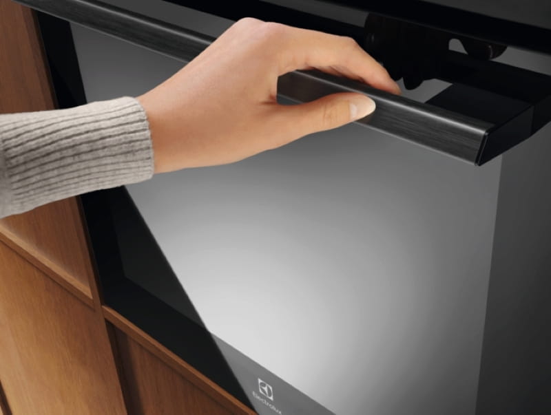 Купить Духовой шкаф Electrolux LOE8F38Z Духовой шкаф Electrolux LOE8F38Z