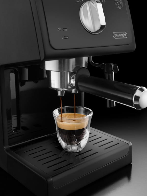Кавоварка рожкова Delonghi ECP 31.21.BK