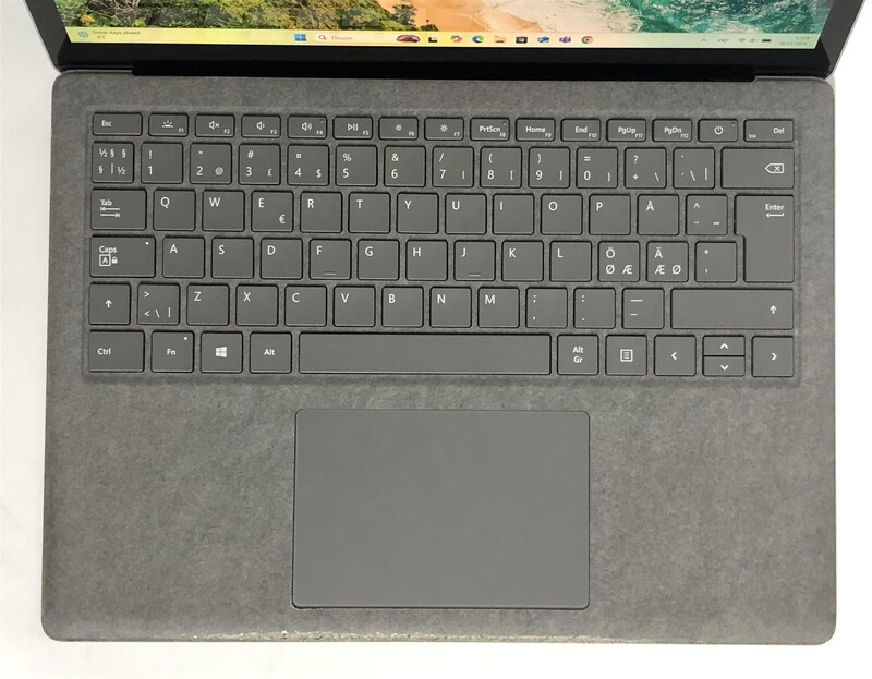 Ноутбук Microsoft Surface Laptop 3 1867 / 13.5" (2256x1504) IPS Touch / i5-1035G7 / 16GB / 256GB SSD / Win11Pro / Backlight - Б/у