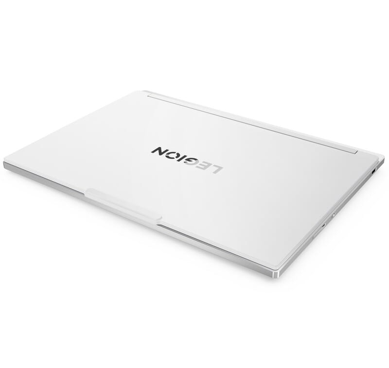 Ноутбук Lenovo Legion 7 16IAX10 (83KY005XRA) Glacier White