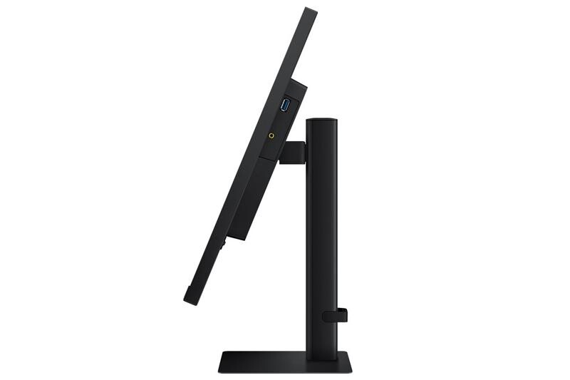 Монітор Samsung 27" ViewFinity S7 (LS27D700EAIXUA) IPS Black