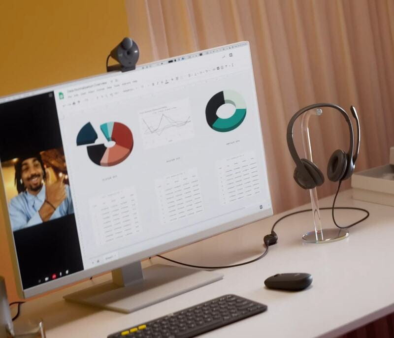 Купити Гарнітура Logitech H390 USB-C Midnight Black (981-001576) Гарнітура Logitech H390 USB-C Midnight Black (981-001576)