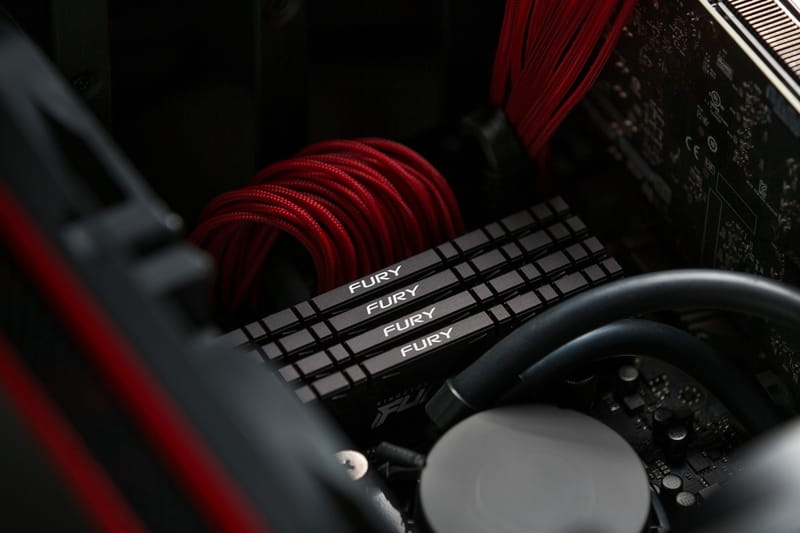 Модуль памяти DDR4 2x16GB/4266 Kingston Fury Renegade Black (KF442C19RB1K2/32)
