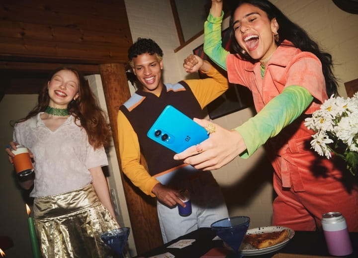 Смартфон OnePlus Nord CE 4 Lite 5G 8/256GB Mega Blue