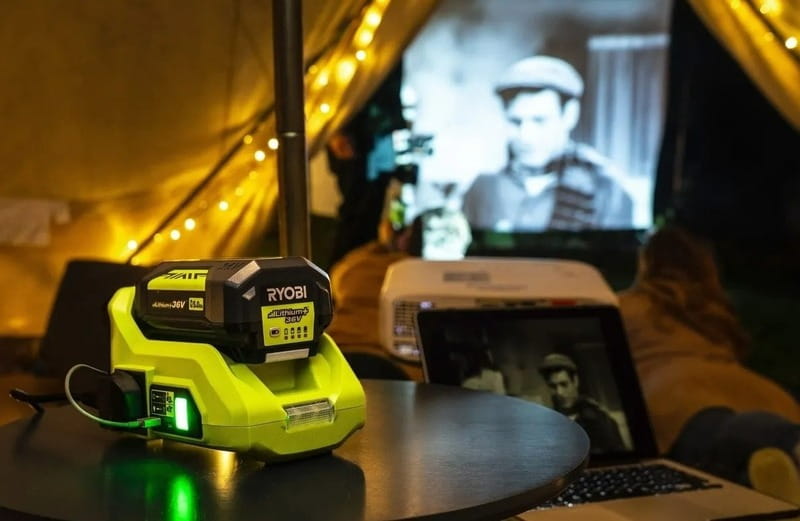 Інвертор Ryobi Max Power RY36BI300A-0 36V 300/500W без АКБ та ЗП (5133004893)