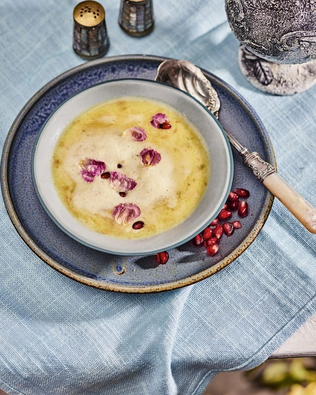 Гра престолів. Офіційна кулінарна книга. Рецепти від Королівського Причалу до Дотрацького моря / Челсі Монро-Кассел, Брент Консіліо