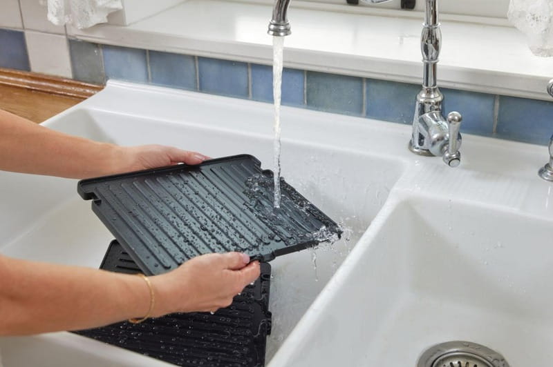 Гриль Hisense HCG1600DBT