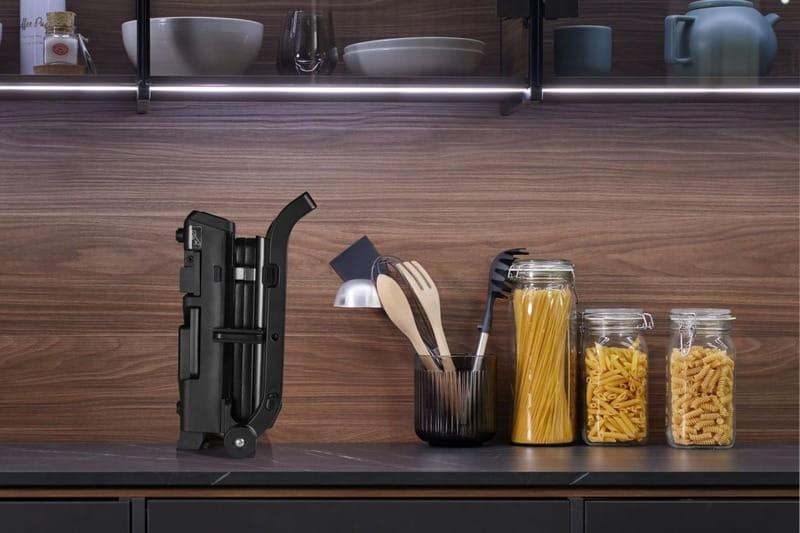 Гриль Hisense HCG1600DBT