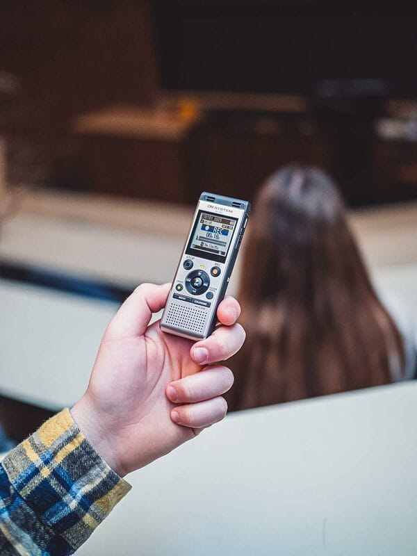 Диктофон Olympus WS-882 4GB Silver (V420330SU000)