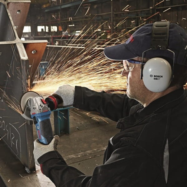 КШМ Bosch GWS 19-125 CIE (060179P002)