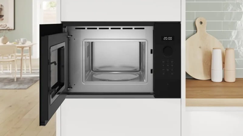 Вбудована мікрохвильова піч Bosch BFL524MB2