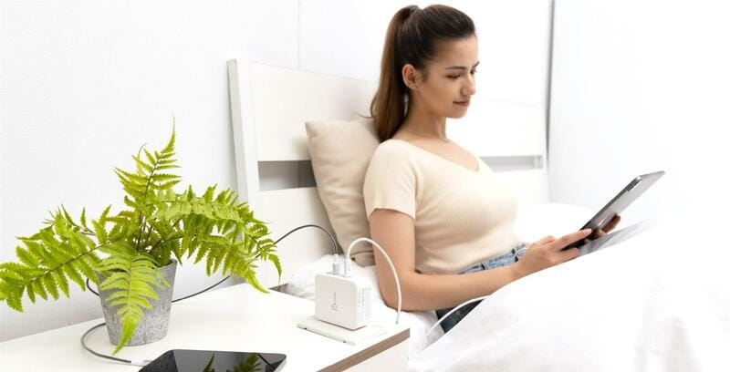 Мережевий зарядний пристрій J5create GaN USB-C 130W White (JUP43130E-EN)