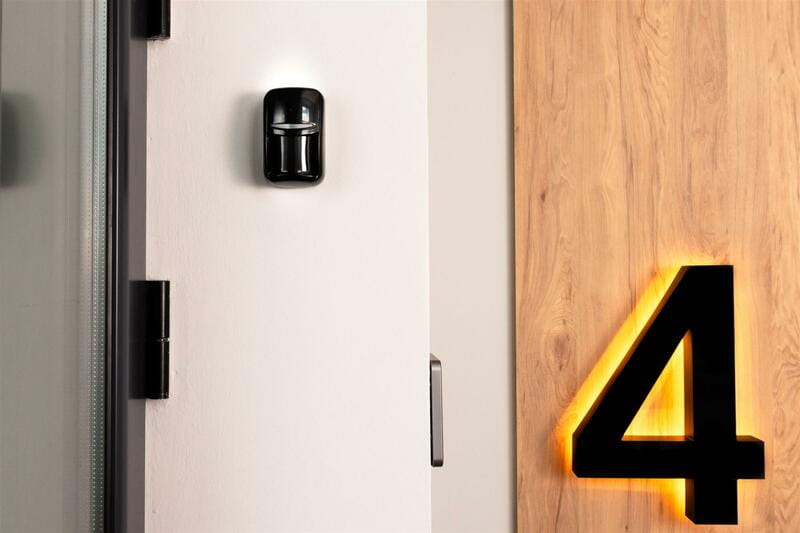 Беспроводной датчик движения и разбития стекла U-Prox PIR Combi Black