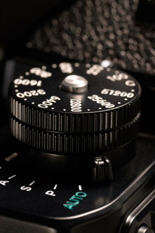 Цифрова фотокамера Nikon Zf body (VOA120AE)