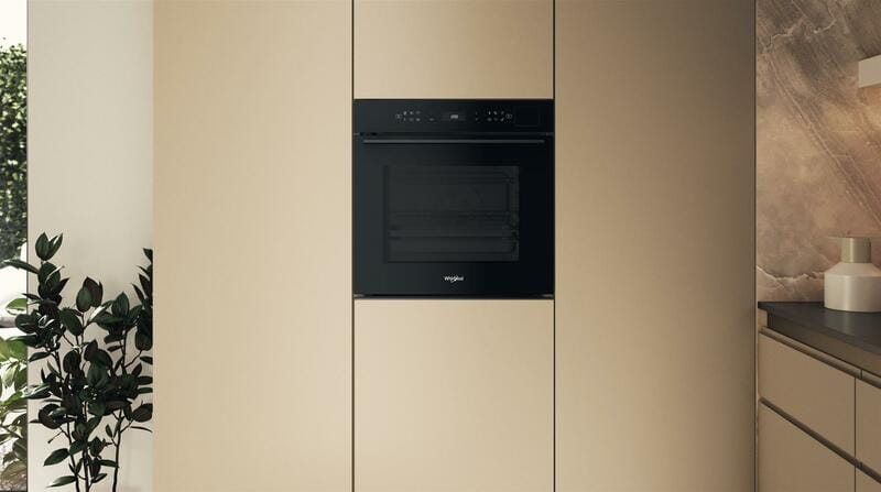 Духовой шкаф Whirlpool WOI7A8PT1SB