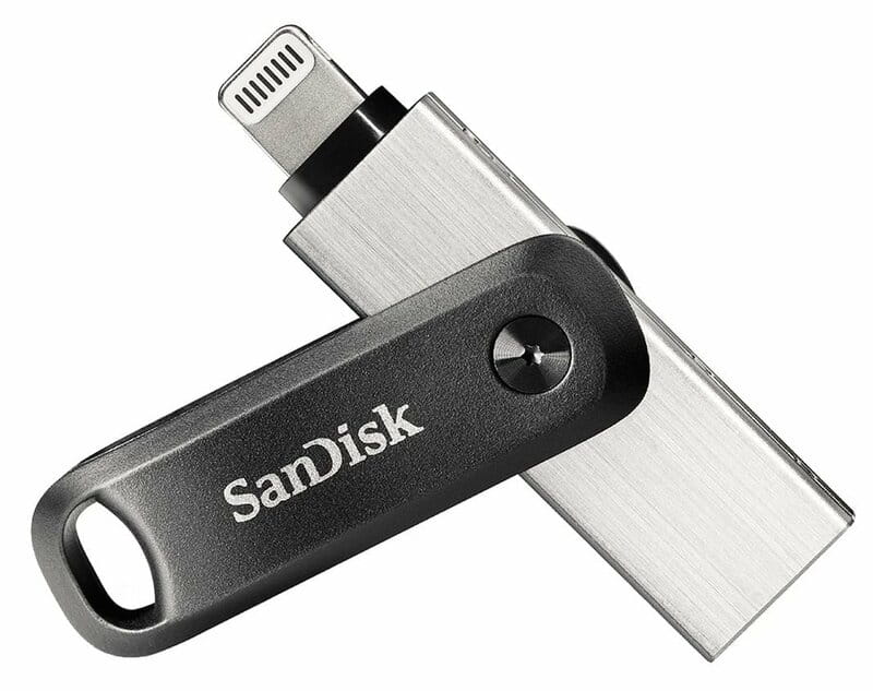 Флеш-накопитель USB3.0 256GB SanDisk iXpand Go USB/Lightning (SDIX60N-256G-GN6NE)