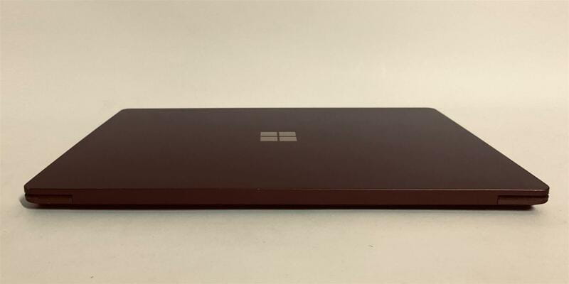 Ноутбук Microsoft Surface Laptop 1 1769 / 13.5" (2256x1504) IPS Touch / i7-7660U / 8GB / 256GB SSD / Win10Pro / Backlight - Б/у