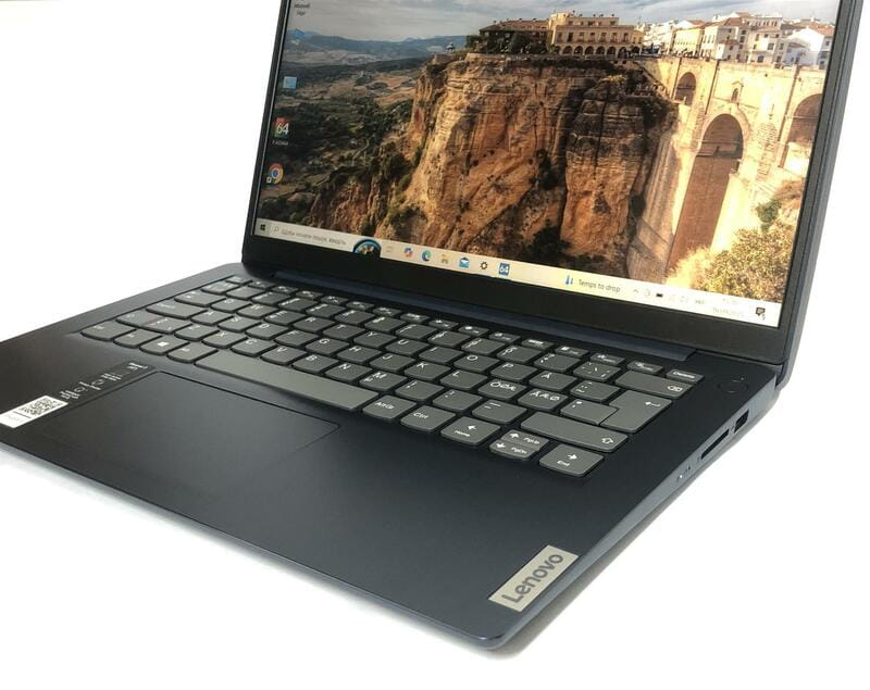 Ноутбук Lenovo Ideapad 3 14ITL6 / 14" FullHD IPS / Pentium Gold 7505 / 8GB / 128GB SSD / Win10 - Б/у
