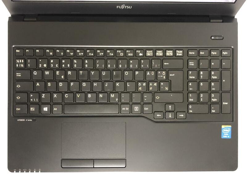 Ноутбук Fujitsu Lifebook A555 / 15.6" (1366х768) / i3-5005U / 8GB / 128GB SSD / Win10Pro - Б/у