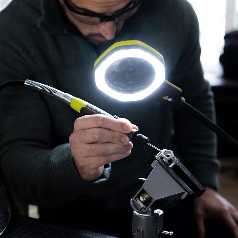 Ліхтар на гнучкій штанзі Ryobi RML18-0 ONE+, без АКБ та З.П.  (5133005669)