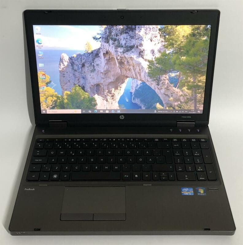 Ноутбук HP ProBook 6560b / 15.6" (1366x768) / i3-2310M / 8GB / 320GB HDD / Win10Pro - Б/у