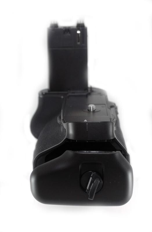 Батарейный блок Meike Canon 7D MARK II (Canon BG-E16) (DV00BG0048)