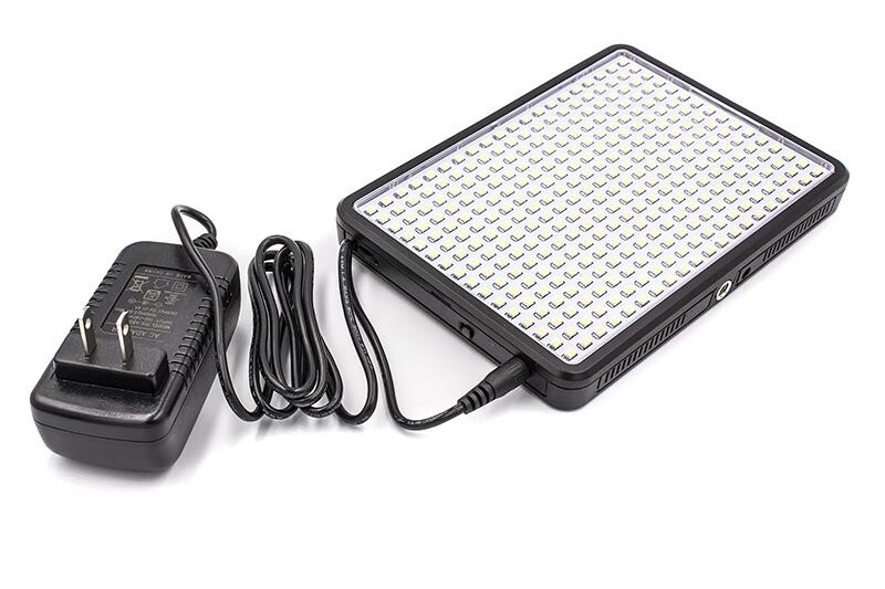 Накамерне світло PowerPlant LED 320l (LED320I)