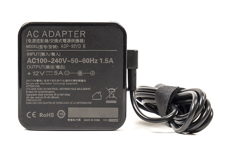 Универсальный блок питания PowerPlant для ноутбуков 20V, 12V 60W 5A, 5.5х2.1мм, wall mount (WMKD00MS0042)