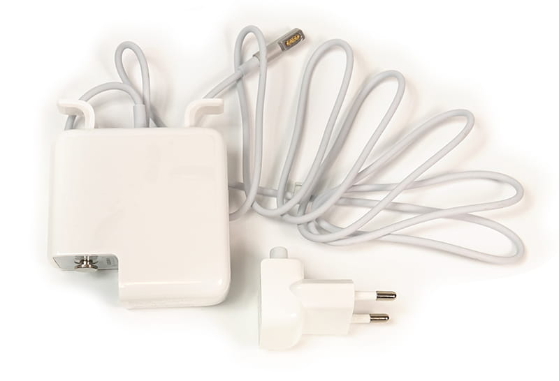 Блок живлення PowerPlant для ноутбука Apple 220V, 16.5V 60W 3.65A Magnet tip (AP60KMAG)