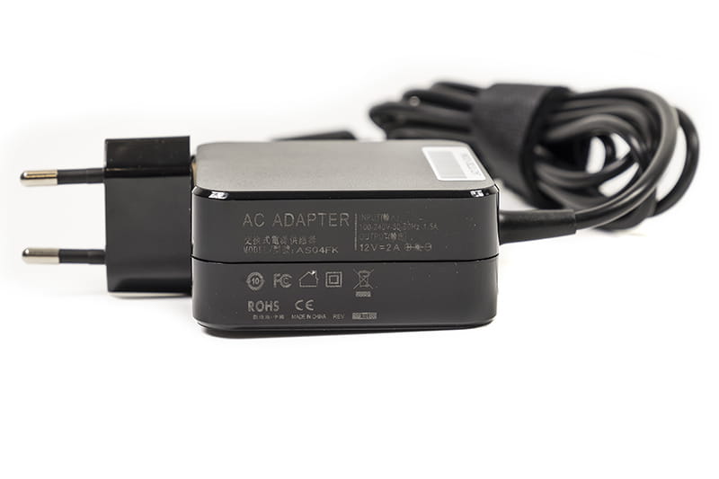 Блок живлення PowerPlant для ноутбука LG 220V, 12V 24W 2A, 6.5х4.4мм, wall mount (WM-AS24A6544)