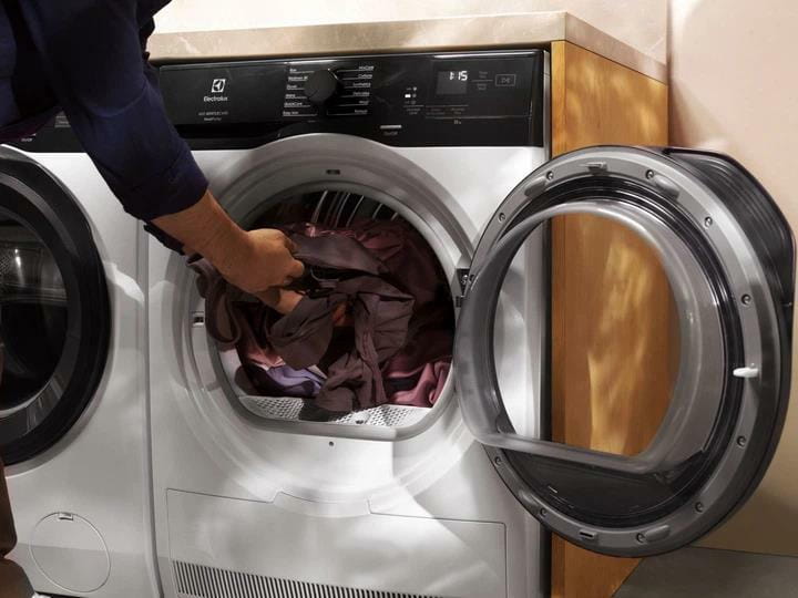 Сушильна машина Electrolux EW6D98BEU