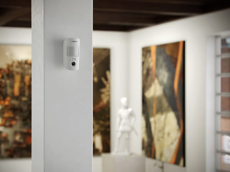 Беспроводной датчик движения Ajax HDR MotionCam Jeweller White