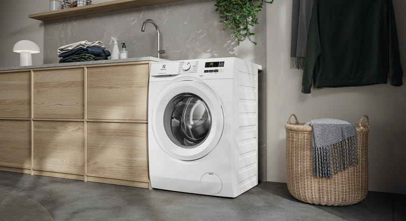 Пральна машина Electrolux EW6F1481U