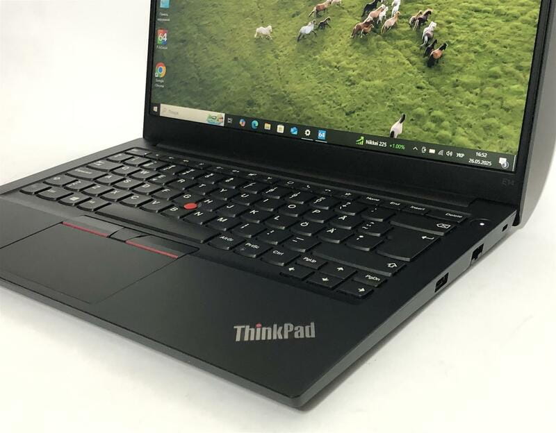 Ноутбук Lenovo ThinkPad E14 G2 / 14" FullHD TN / i3-1115G4 / 8GB / 256GB SSD / Win10Pro - Б/у