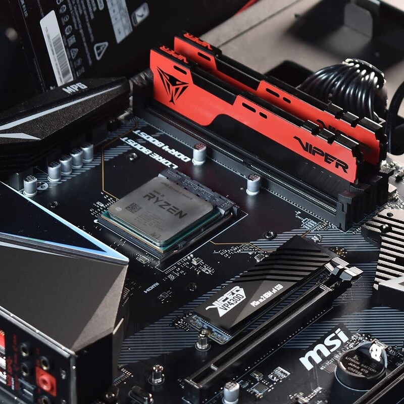 Модуль пам`яті DDR4 16GB/3600 Patriot Viper Elite II Red (PVE2416G360C0)