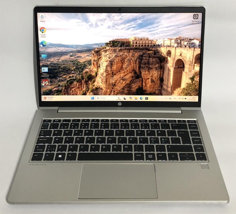 Ноутбук HP ProBook 440 G8 / 14" FullHD IPS / i3-1125G4 / 8GB / 128GB SSD / Win11Pro / Backlight - Б/у
