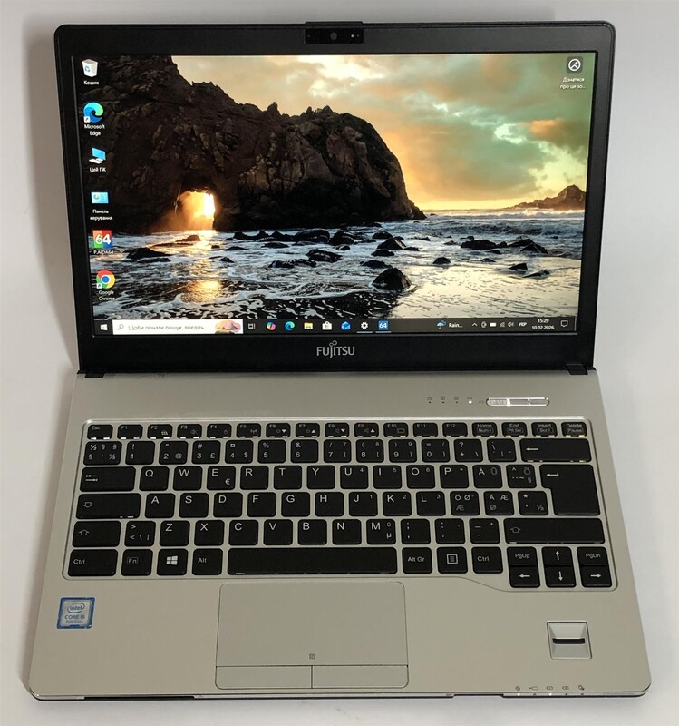 Ноутбук Fujitsu LifeBook S938 / 13.3" FullHD IPS / i5-8250U / 8GB / 256GB SSD / Win10Pro / Backlight / сканер отпечатка / Б/у