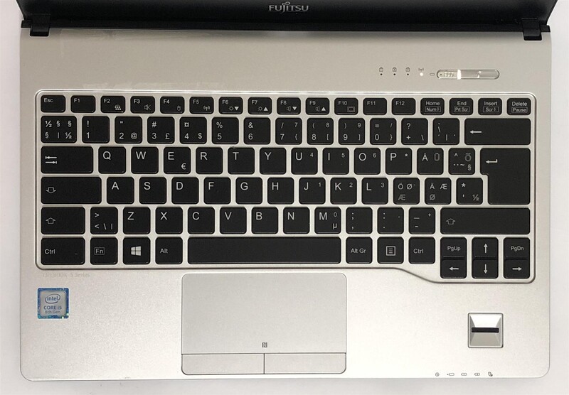 Ноутбук Fujitsu LifeBook S938 / 13.3" FullHD IPS / i5-8250U / 8GB / 256GB SSD / Win10Pro / Backlight / сканер отпечатка / Б/у