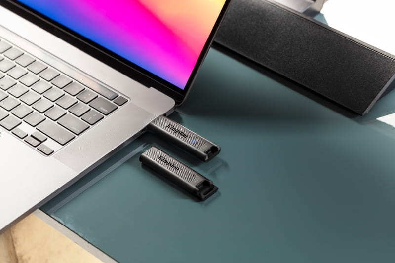 Флеш-накопитель USB3.2 1TB Type-C Kingston DataTraveler Max Black (DTMAX/1TB)