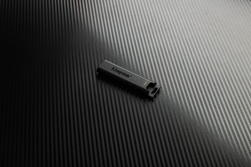 Флеш-накопитель USB3.2 1TB Type-C Kingston DataTraveler Max Black (DTMAX/1TB)